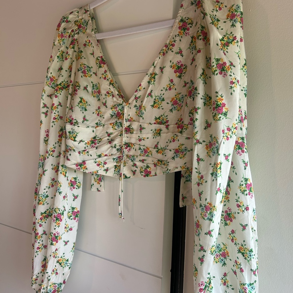 Floral Cropped Shirt